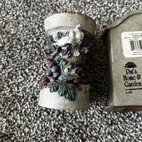 1997 Pat’s Home and Garden Clock and Candle Holders - Picture 8 of 9